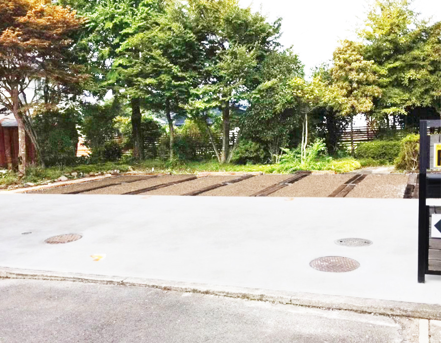 道路脇の看板2
